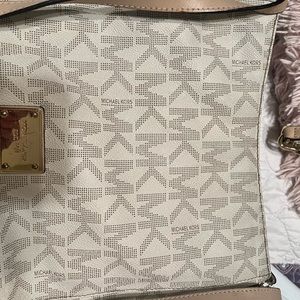 Michael Kors crossbody bag
